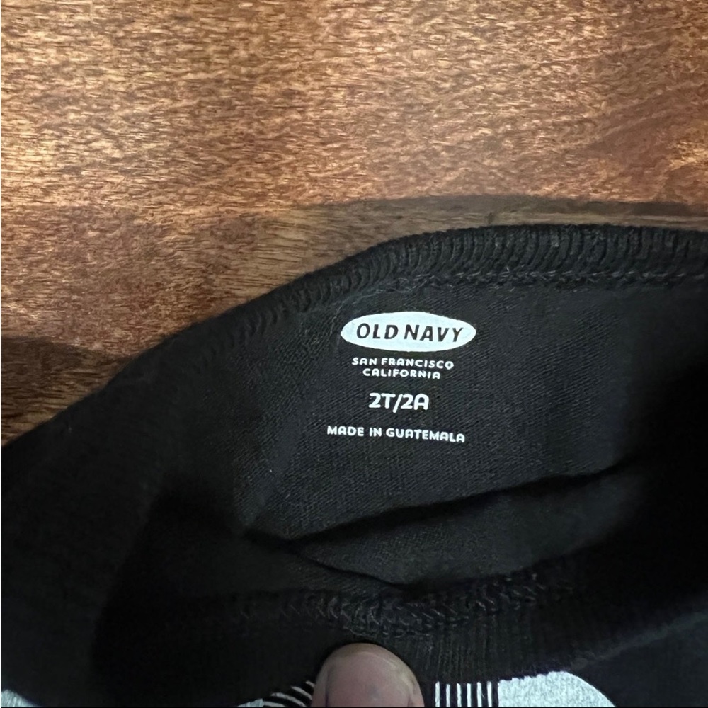 Boys 2t Shirt; Boys 2t Old Navy Clothes; Toddler Boy Rock Music Shirt 2t - Picture 4 of 5